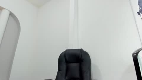 megan__monroe online show from December 2025 09:46:02 PM