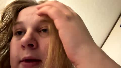 Blondie online show from February 2025 04:42:02 AM