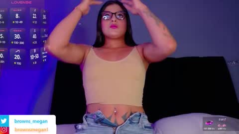 Megan  online show from September 2025 01:33:01 PM