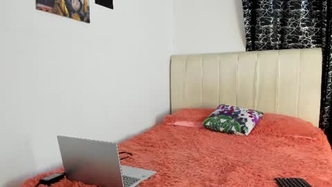 Snapshot of megan_hally chatting on July 2026 10:51:01 AM Megan online show from July 2026 10:51:01 AM