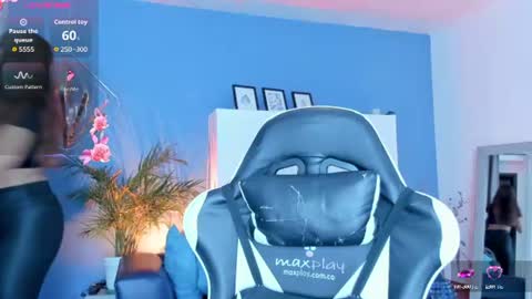 Snapshot of megan_inked_ chatting on July 2026 03:44:02 AM online show from July 2026 03:44:02 AM