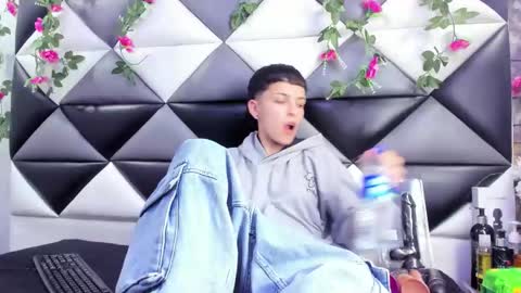 megan_thompsonn_ online show from October 2025 02:37:02 AM