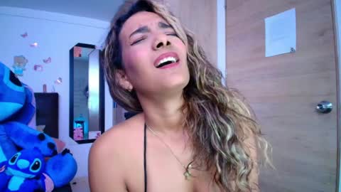 M E G A N   online show from April 2026 01:42:02 AM