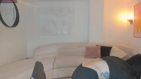 Megan Cross online show from November 2025 03:27:01 AM