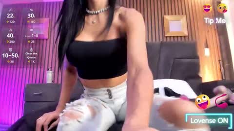 Snapshot of meganfoxxi_ chatting on October 2025 08:42:02 PM MeganFOXXI online show from October 2025 08:42:02 PM
