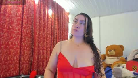 Snapshot of meganhotcurvy chatting on July 2026 12:19:02 PM meganhotcurvy online show from July 2026 12:19:02 PM