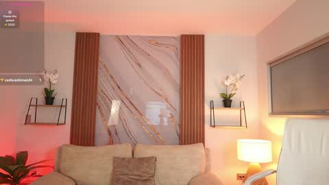 Megan Lowell online show from March 2026 11:43:02 AM