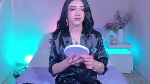 Snapshot of meganlust11 chatting on April 2026 05:01:02 AM meganlust11 online show from April 2026 05:01:02 AM