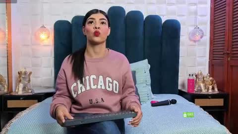 MeganM online show from April 2026 12:10:01 PM