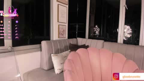 Mara online show from February 2025 10:17:02 AM