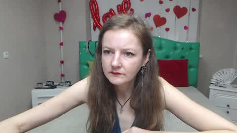 Snapshot of meganpirs chatting on March 2026 06:03:01 AM MeganPirs online show from March 2026 06:03:01 AM