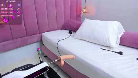 Megan  online show from February 2026 07:54:02 PM