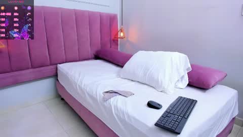Snapshot of megansaenz_1 chatting on June 2026 07:23:01 PM Megan online show from June 2026 07:23:01 PM