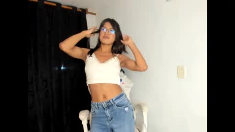 Snapshot of meganthompsonn chatting on May 2026 07:14:02 AM Megan online show from May 2026 07:14:02 AM
