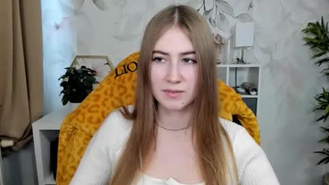 Megan online show from November 2025 01:39:02 PM