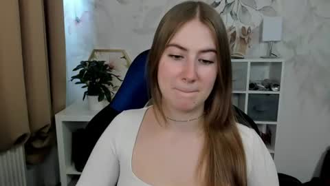 Snapshot of meganx_candy chatting on July 2026 08:52:02 AM Megan online show from July 2026 08:52:02 AM