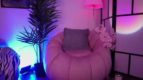 Snapshot of megga_bluee chatting on July 2026 11:36:02 PM megga_bluee online show from July 2026 11:36:02 PM