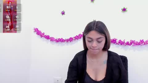 Snapshot of meghan20_ chatting on May 2026 11:28:01 AM meghan online show from May 2026 11:28:01 AM