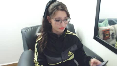 Snapshot of meghan_cherrys chatting on February 2025 02:44:02 AM meghan online show from February 2025 02:44:02 AM