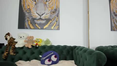 Snapshot of megpalmer chatting on May 2026 07:33:01 PM megpalmer online show from May 2026 07:33:01 PM