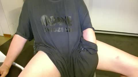 Snapshot of mejustaboy chatting on October 2025 09:23:02 PM link online show from October 2025 09:23:02 PM