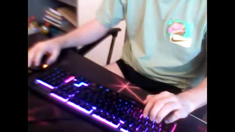 meks5544 online show from December 2024 10:48:01 AM