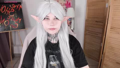 Snapshot of mekurisu chatting on May 2026 01:11:02 AM mekurisu online show from May 2026 01:11:02 AM