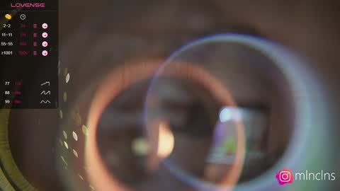 Snapshot of mel_collins chatting on December 2024 06:57:02 PM MELANIE PVT ONLY 60TK PER MIN online show from December 2024 06:57:02 PM