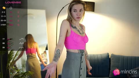 Snapshot of mel_collins chatting on January 2025 04:02:02 PM MELANIE PVT ONLY 60TK PER MIN online show from January 2025 04:02:02 PM