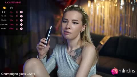 Snapshot of mel_collins chatting on February 2025 05:39:02 PM MELANIE PVT ONLY 60TK PER MIN online show from February 2025 05:39:02 PM