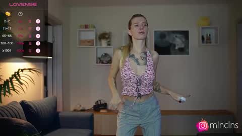 Snapshot of mel_collins chatting on October 2025 10:59:02 AM MELANIE PVT ONLY 60TK PER MIN online show from October 2025 10:59:02 AM