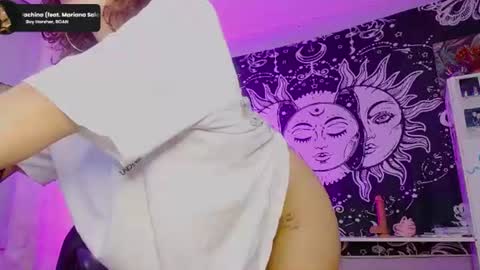 Snapshot of mel_dahlia chatting on July 2026 02:05:17 AM Melissa - - Please help me to reach 100 thumbs up online show from July 2026 02:05:17 AM