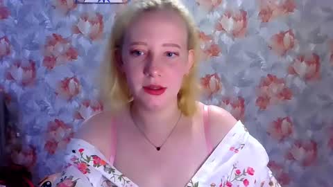 Snapshot of mel_mellie chatting on July 2026 07:55:02 AM Mel Mellie online show from July 2026 07:55:02 AM