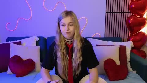 Mel online show from February 2025 02:39:02 AM