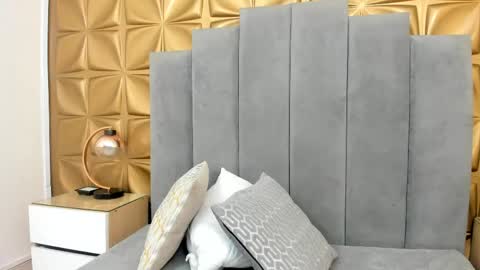 Melani online show from April 2026 01:45:02 PM