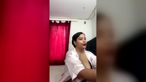 Snapshot of melani_dreamss1 chatting on April 2026 07:27:02 PM Melani online show from April 2026 07:27:02 PM