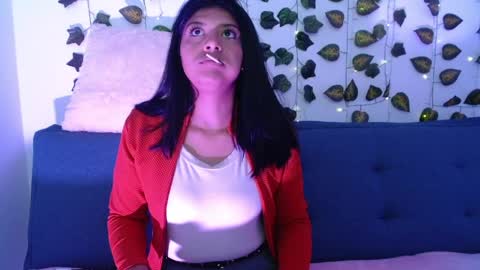 Snapshot of melanie_18_ chatting on May 2026 10:28:01 PM melanie online show from May 2026 10:28:01 PM