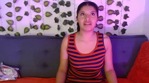 Snapshot of melanie_18_ chatting on June 2026 10:41:02 PM melanie online show from June 2026 10:41:02 PM