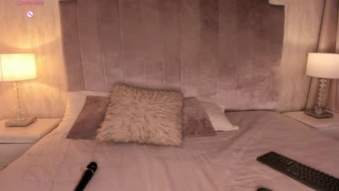 Melanie online show from April 2026 08:13:02 PM