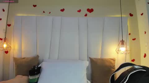 Melanie online show from November 2025 11:24:01 AM