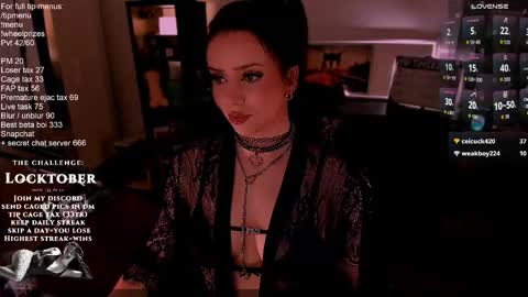 Melanie  online show from October 2025 03:21:02 PM