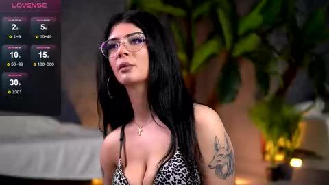 Snapshot of melanienoir chatting on March 2026 04:47:01 AM Melanie online show from March 2026 04:47:01 AM