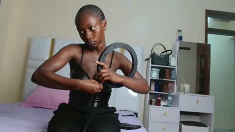 Snapshot of melaninqueen02 chatting on June 2026 01:55:02 PM ann online show from June 2026 01:55:02 PM
