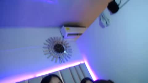 Snapshot of melannee_jop chatting on October 2025 02:07:01 AM -- MELANNEE -- online show from October 2025 02:07:01 AM