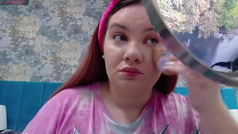 Snapshot of melanniebrown chatting on December 2024 08:37:01 PM melanniebrown online show from December 2024 08:37:01 PM