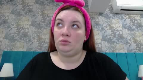 Snapshot of melanniebrown chatting on February 2025 06:34:02 AM melanniebrown online show from February 2025 06:34:02 AM