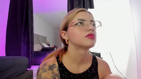 Snapshot of melany_jhonsonn chatting on September 2025 07:57:01 AM melany_jhonsonn online show from September 2025 07:57:01 AM