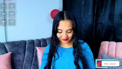    Independent model online show from September 2025 03:52:01 AM