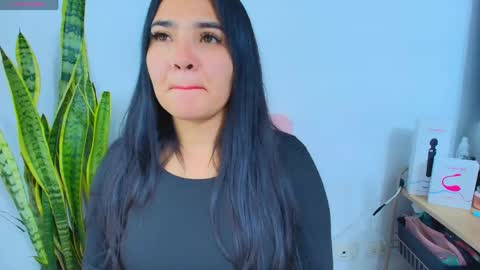 Snapshot of meli__brown chatting on May 2026 01:24:02 AM Independent model online show from May 2026 01:24:02 AM