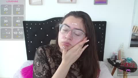 Snapshot of meli_taylorx chatting on January 2025 01:51:01 PM Azul online show from January 2025 01:51:01 PM